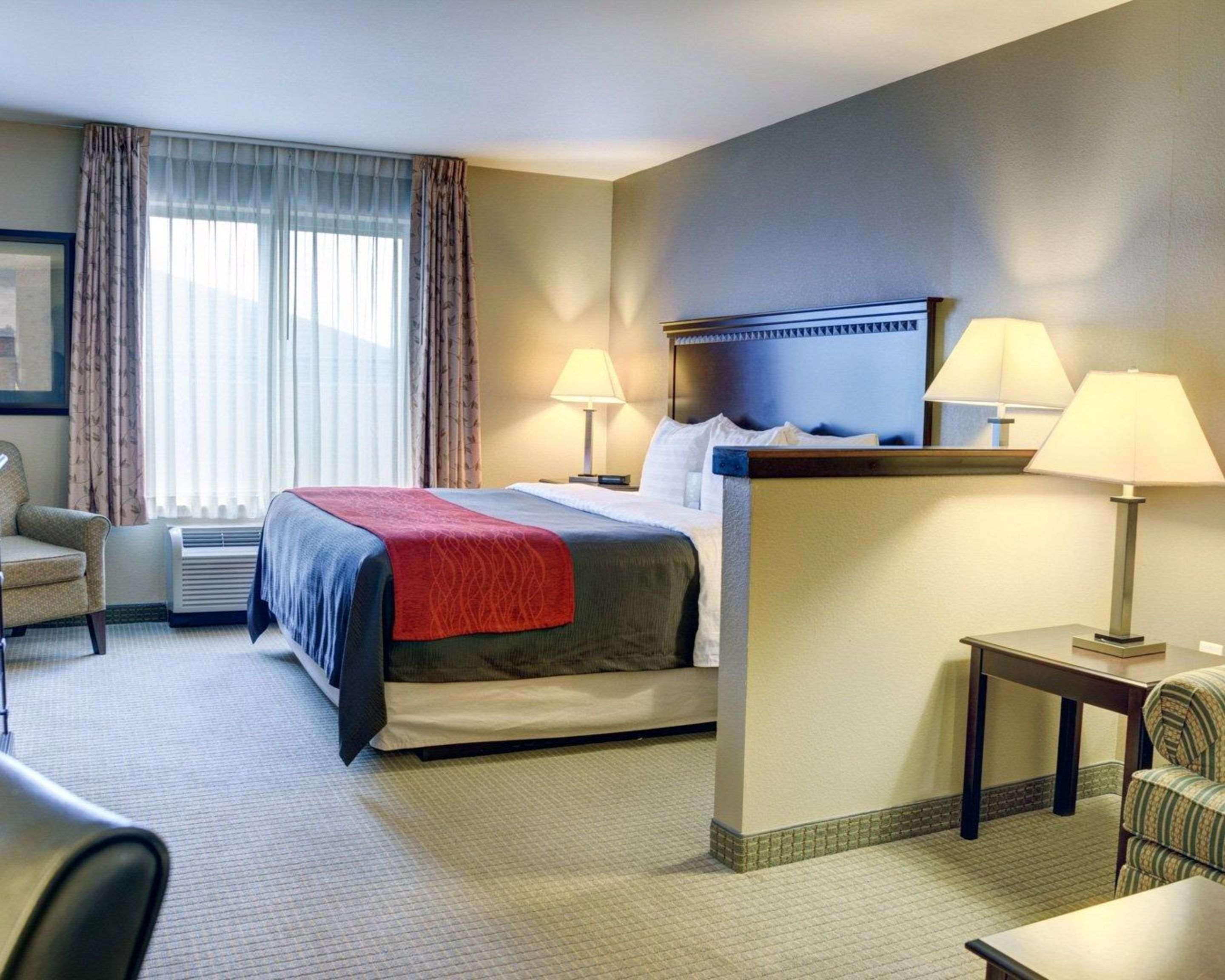 Comfort Inn & Suites Russellville I-40 Экстерьер фото