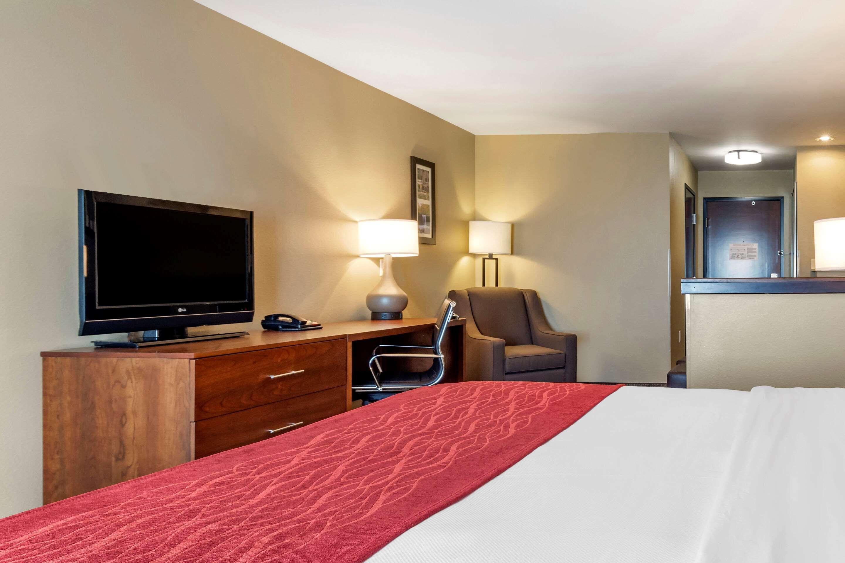 Comfort Inn & Suites Russellville I-40 Экстерьер фото