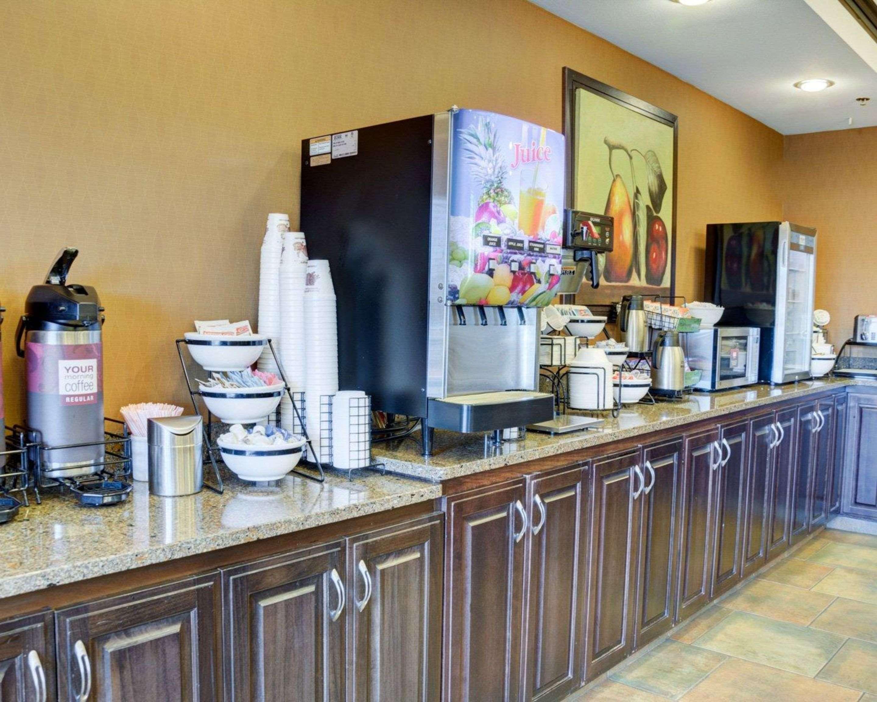 Comfort Inn & Suites Russellville I-40 Экстерьер фото
