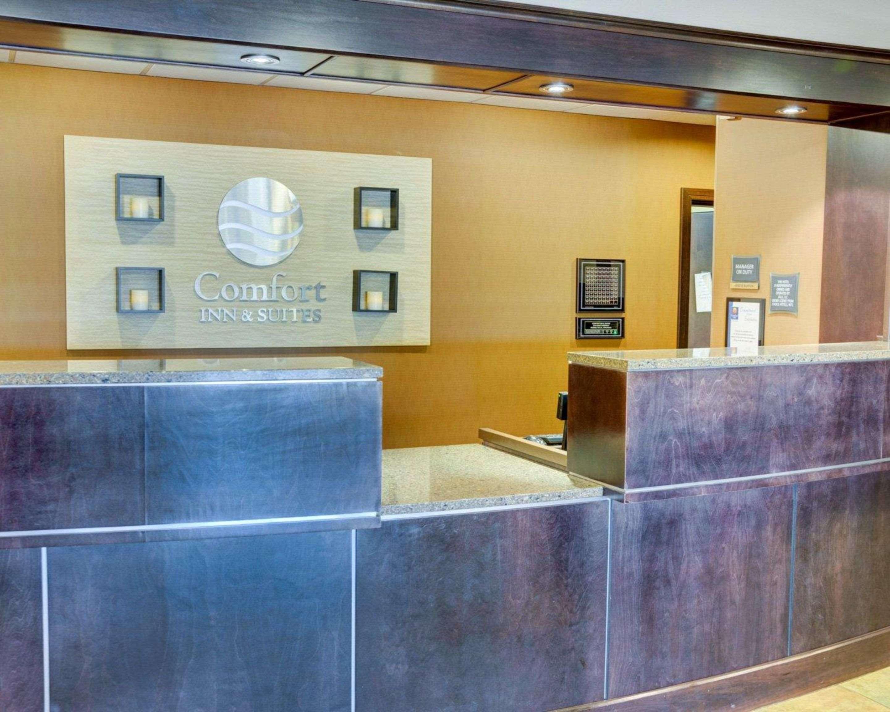 Comfort Inn & Suites Russellville I-40 Экстерьер фото