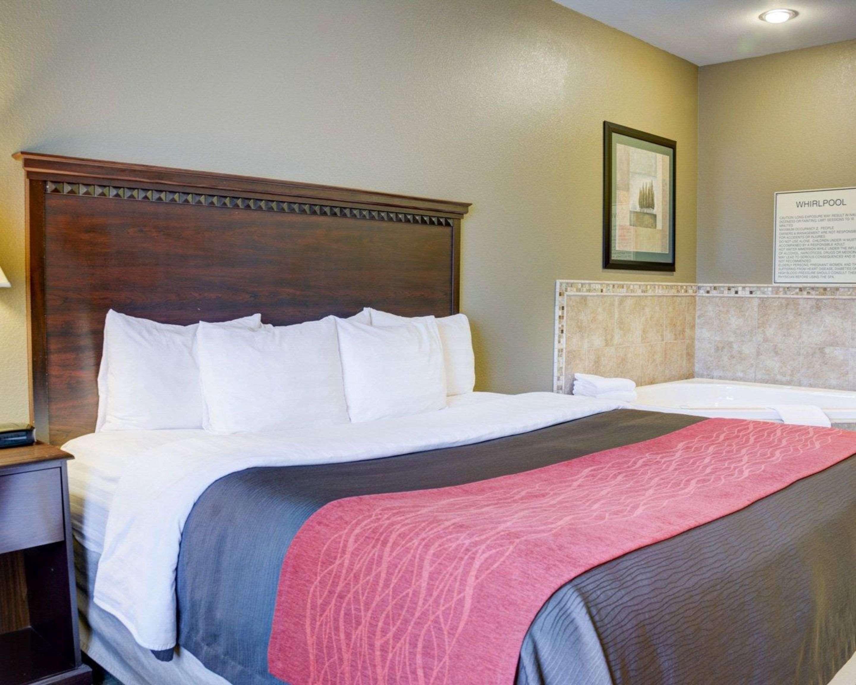 Comfort Inn & Suites Russellville I-40 Экстерьер фото